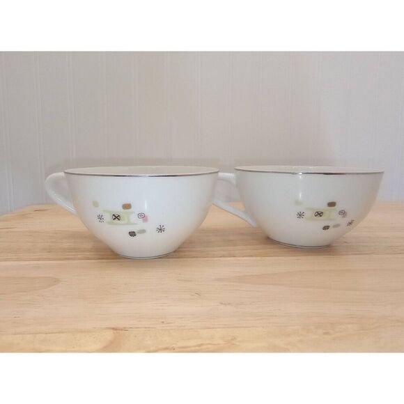 Two vintage MCM Laurel China tea cups " Frolic" - Picture 3 of 7